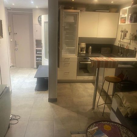 Only 60M To The Beach, 2 Bedroom Cozy Apartment, 80M2 Big Garden, Very Central Cannes Zewnętrze zdjęcie
